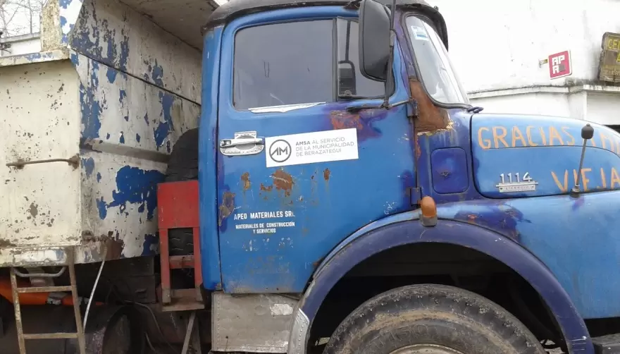 Reclamos y amenazas en Arturo Seguí: Un vecino advirtió con desnudarse