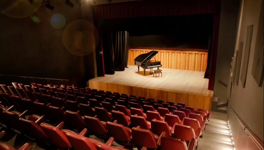 Vuelven las funciones presenciales al Teatro de Cámara de City Bell