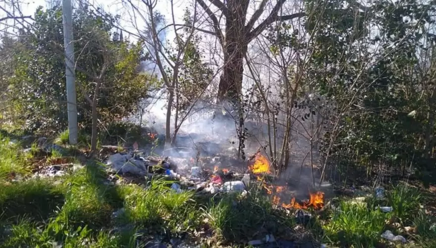 "Reserva Mundial de la Mugre": Basura, fuego y abandono en el Pereyra