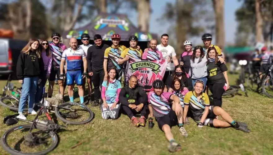 Ciclistas de Villa Elisa organizan salida para principiantes a Luján