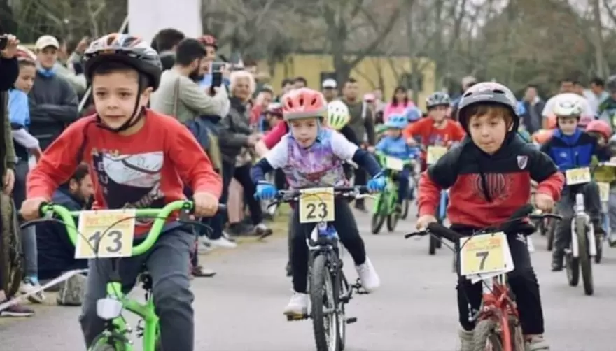 Eco Rally Kids en Villa Elisa: Competencia e inclusión en dos ruedas