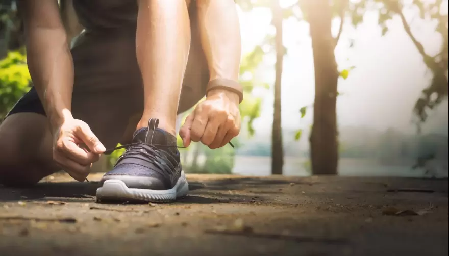 👟 Las 5 claves para elegir el calzado perfecto para correr y caminar