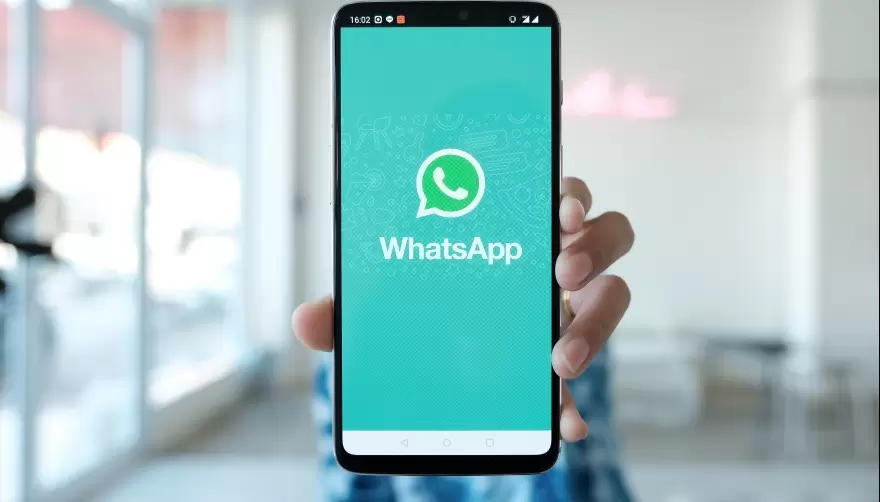 Intento de estafa virtual en City Bell: WhatsApp, vacunas y COVID-19