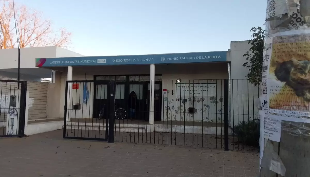 Conflicto, polémica y movilización en Jardín Municipal de Villa Elisa