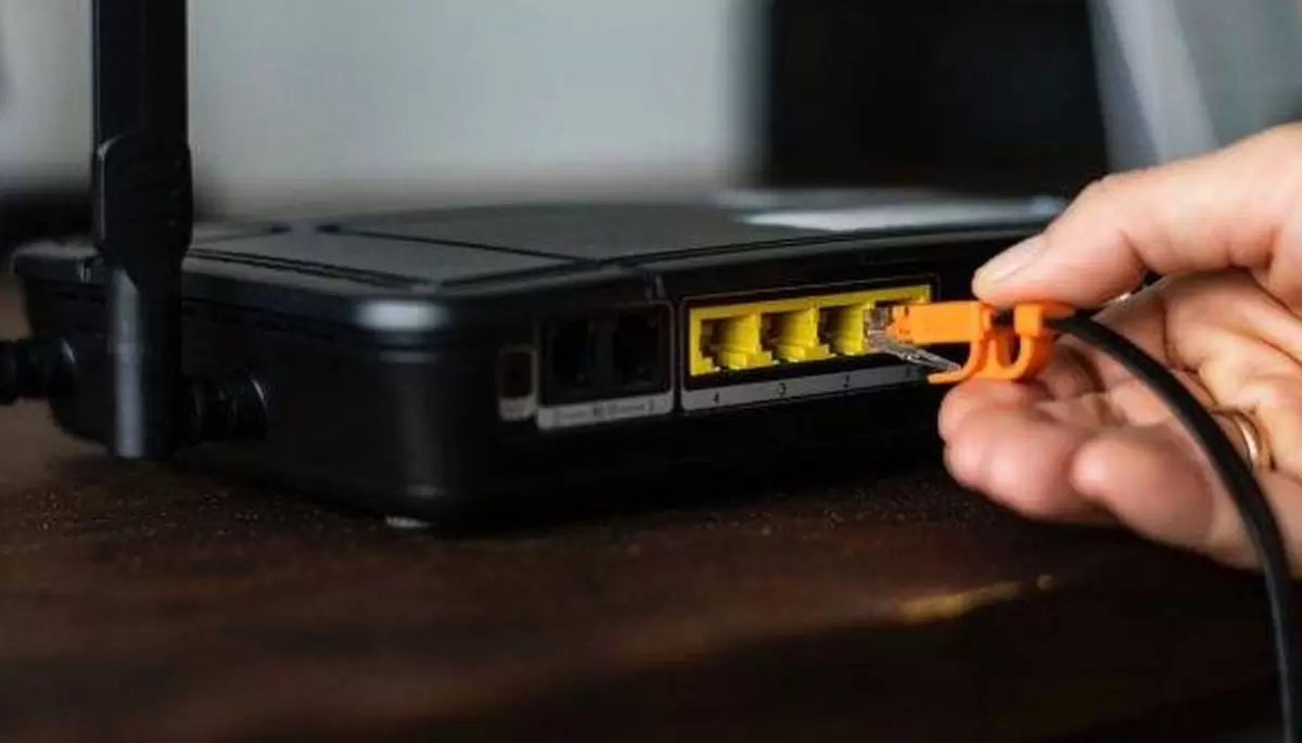 Conoce cuáles son los 5 lugares de tu casa dónde nunca deberías colocar tu router de wifi