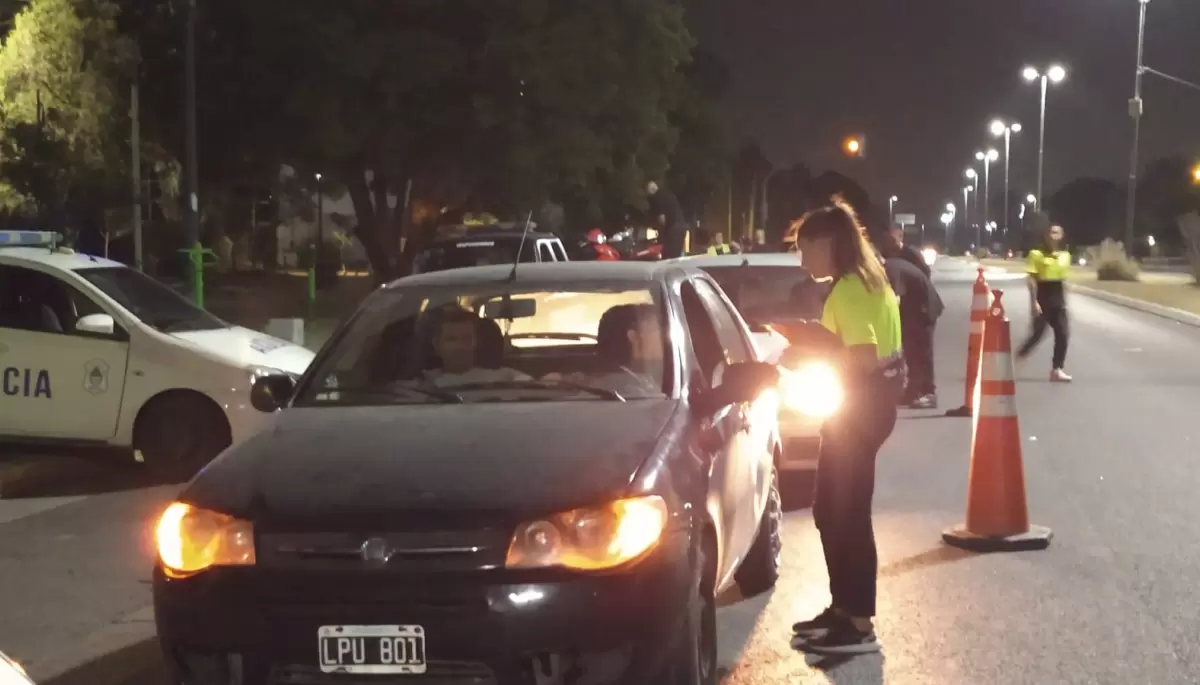 Picadas, cortes y descontrol en Villa Elisa: 10 motos secuestradas por la Municipalidad de La Plata