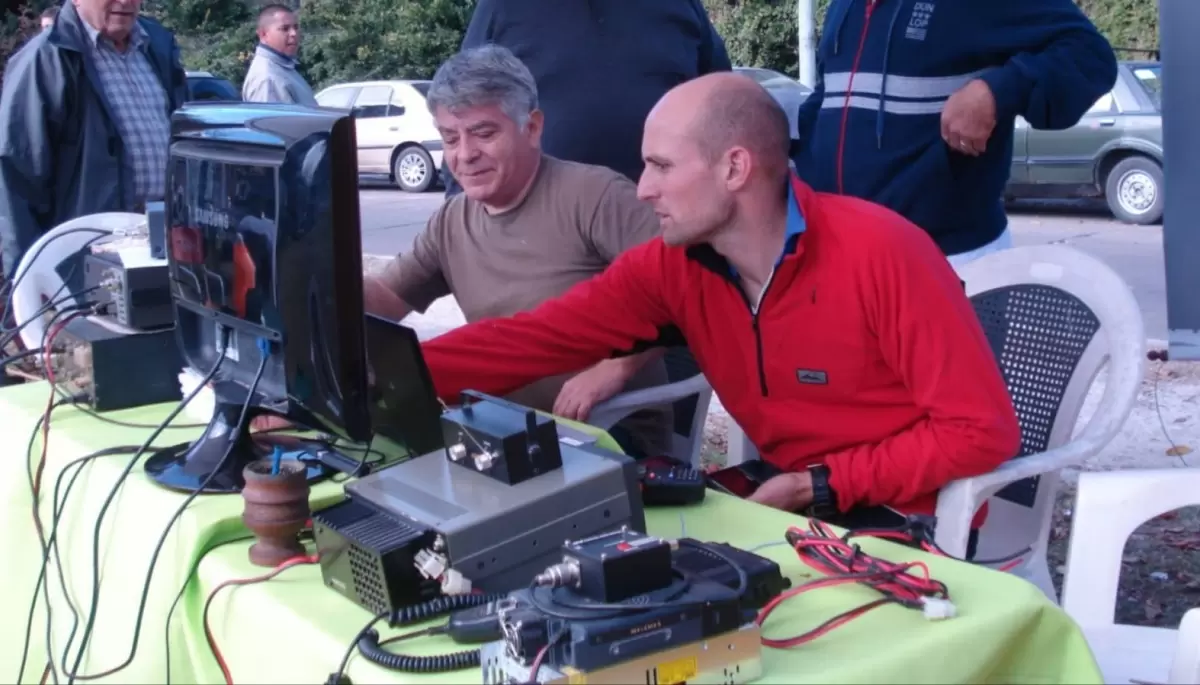 🎙 Radio Club City Bell lanza un curso para aspirantes a radioaficionados