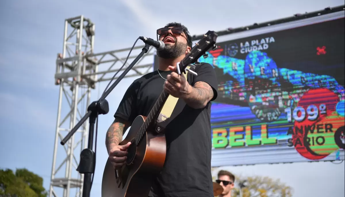 🎂 City Bell vivió una multitudinaria fiesta por su 109° Aniversario