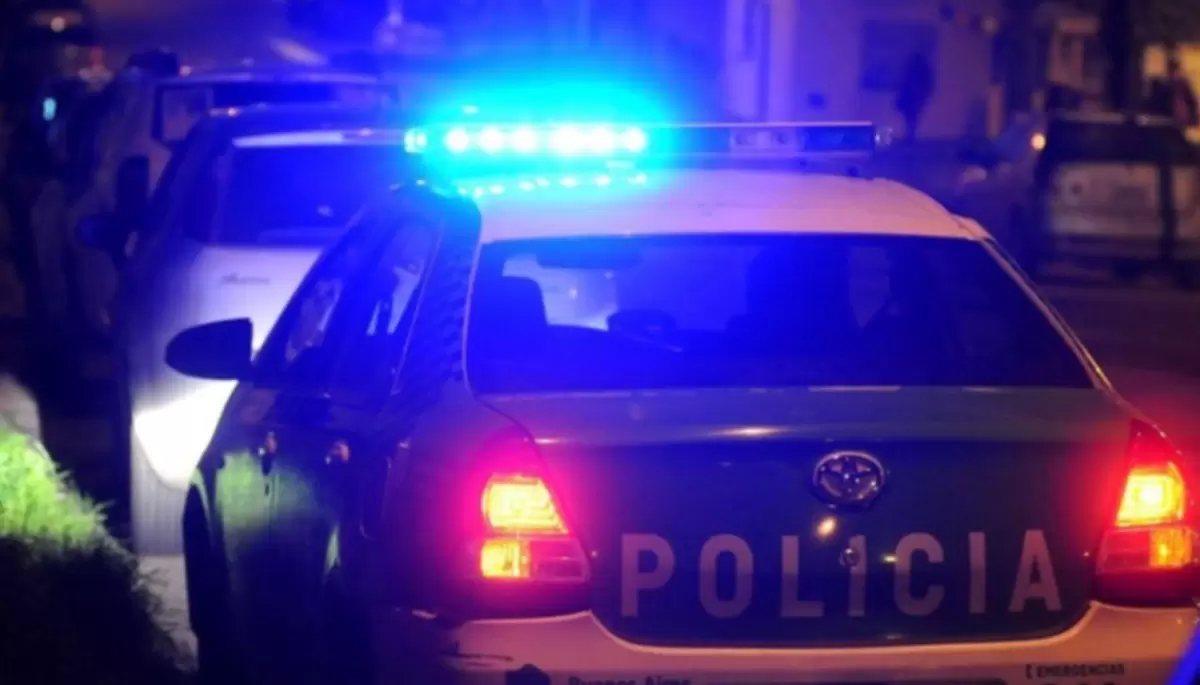 🚨 Madrugada infernal en Gonnet: Roba ruedas, intento de entradera y disparos