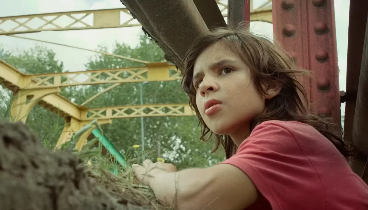 🎬 Estrenan película independiente filmada entre City Bell y Villa Elisa: ¿De qué trata "Entremedio"?