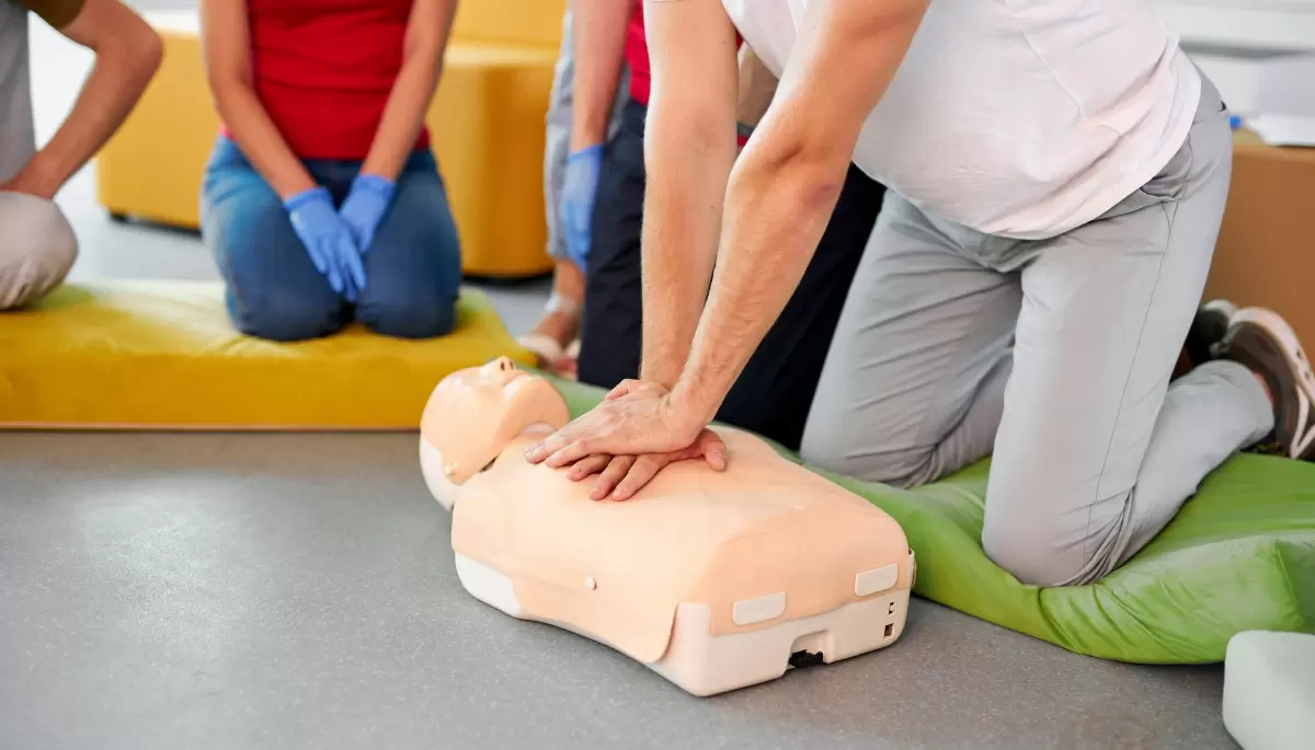 🚑 Aprender es salvar vidas: Curso gratuito de RCP en Villa Elisa