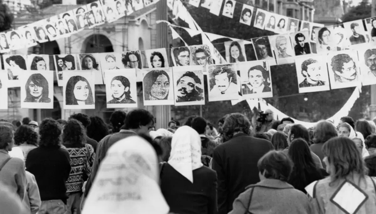 🟢 Camino Negro: Homenaje a Víctimas del Terrorismo de Estado halladas en Villa Elisa
