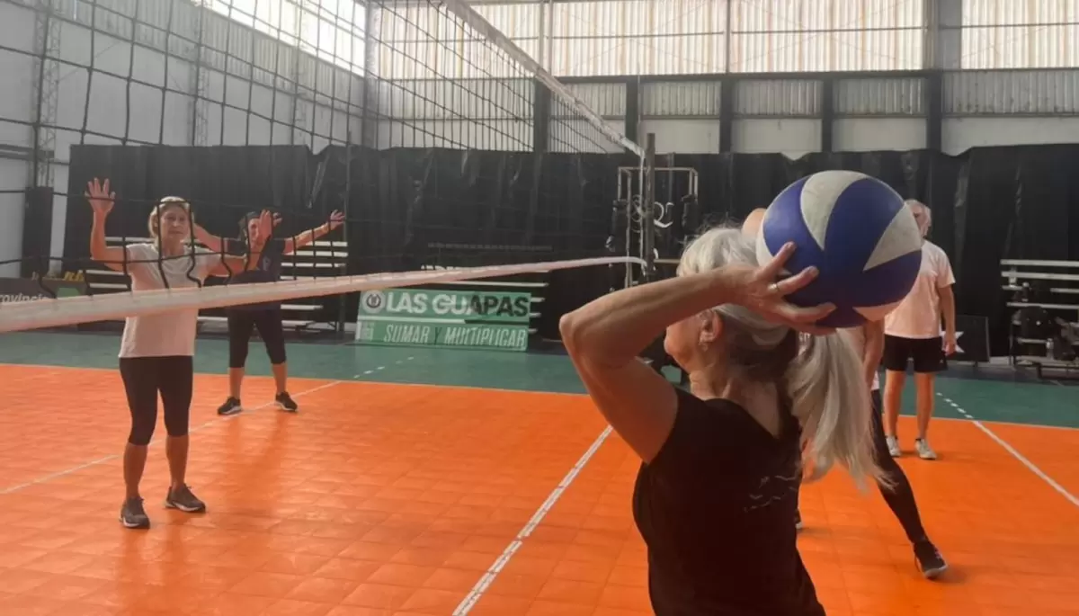 🏐 El deporte que no sabe de edades llegó a City Bell: ¿Qué es el Newcom?