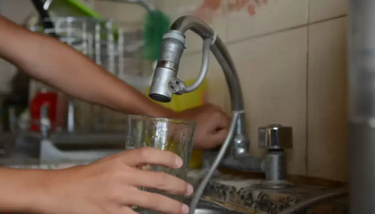 💦 ABSA pidió aumentar un 100% el agua potable en City Bell, Gonnet y Villa Elisa