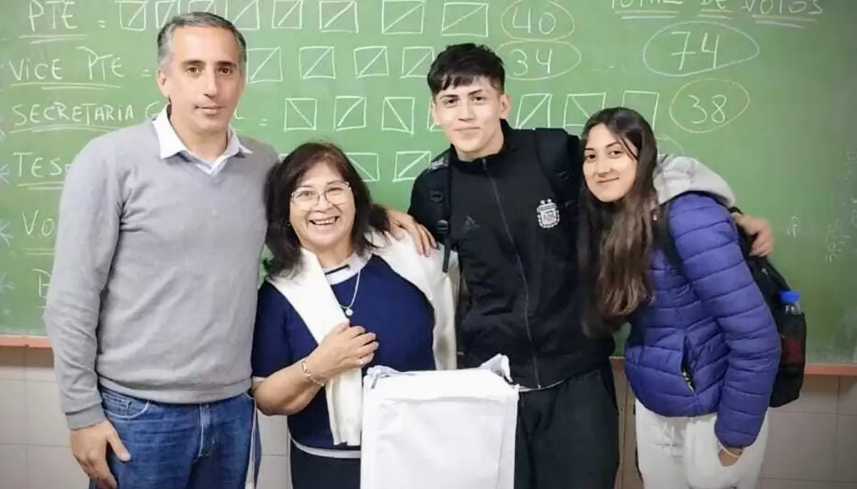 📚 ¿Qué Escuela Nocturna histórica de City Bell sigue luchando por su edificio propio?