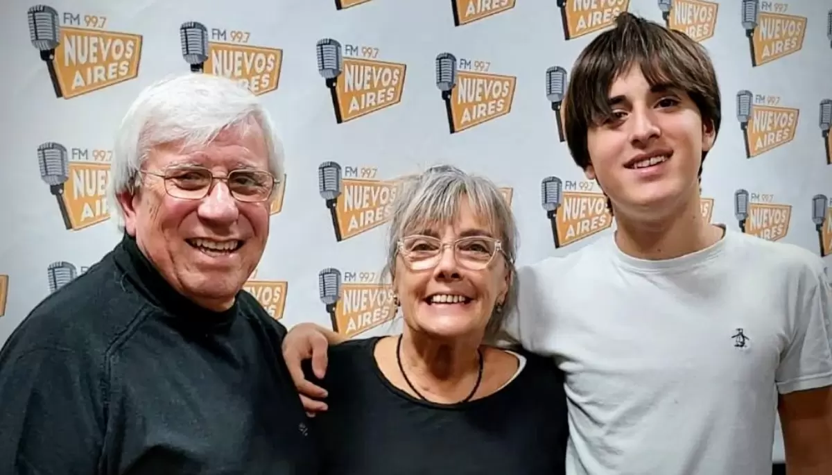 🤩 City Bell en el dial: Radio en vivo con invitados especiales en Cantilo