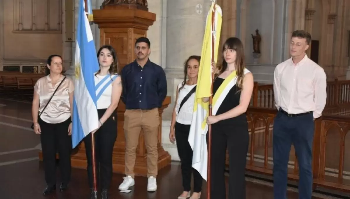 🎓 Nuevos profesionales: La Facultad de Ciencias de la Salud de la UCALP entregó diplomas a sus egresados