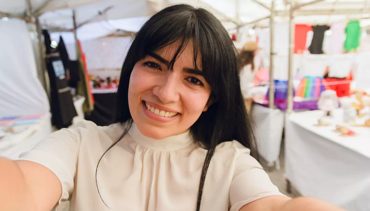 🌹 La Feria Artesanal histórica de City Bell pone primera por el Día de la Mujer