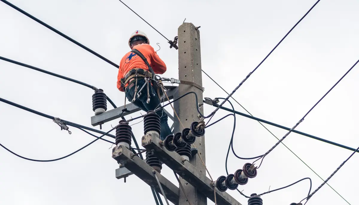 ⚡ ¡Otra vez cortes de luz en Gonnet! Atención en Camino Centenario