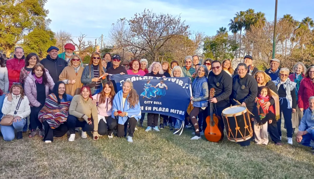 😍 Nuevo planazo en City Bell: Música en vivo y baile al aire libre en Plaza Mitre