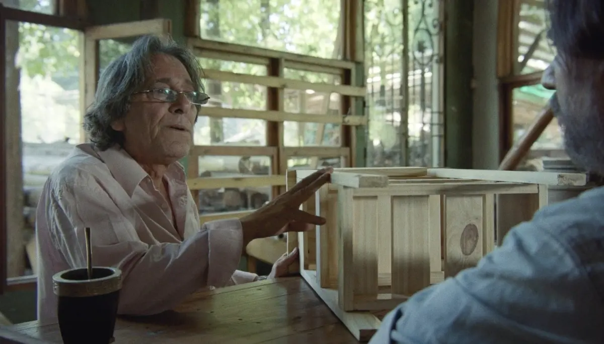 🎬 Entremedio: La peli filmada entre City Bell y Villa Elisa llegó a Cine Ar Play