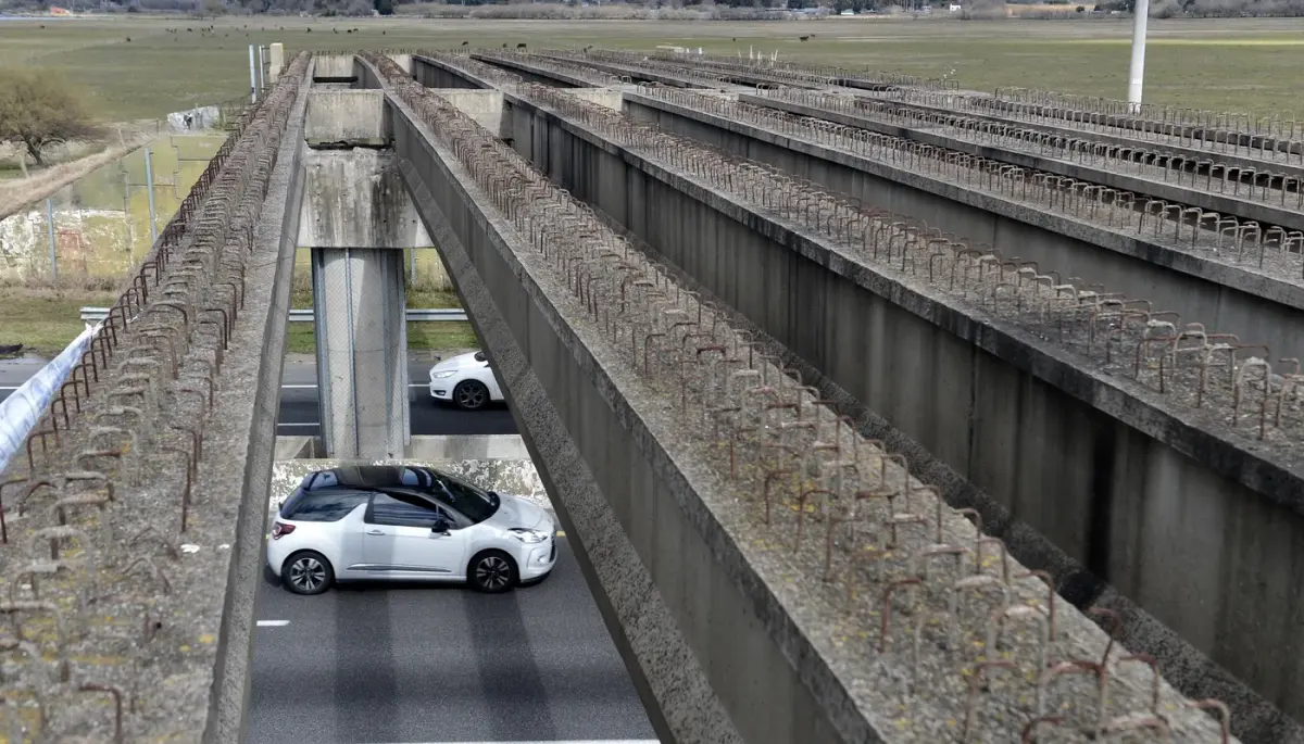 🚘 AUBASA presenta en City Bell el proyecto de la nueva bajada de la Autopista