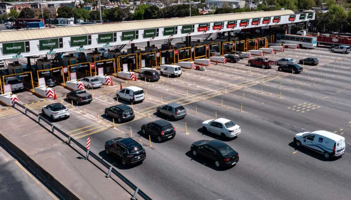🚘 Cuarto carril en la Autopista: ¿Viajes más rápidos y seguros para City Bell y Villa Elisa?