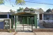 Escándalo en Escuela Primaria de Gonnet: Profesor envió porno en clase virtual de WhatsApp