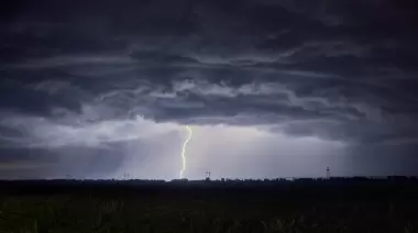 No para de llover: Elevan a Amarillo el Nivel de Atención del Riesgo
