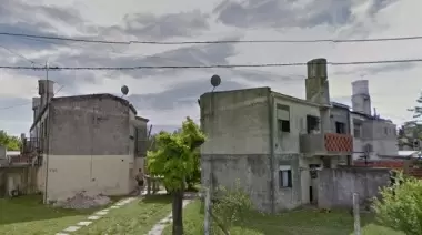 Vivir encerrados: Operativo cerrojo en un sector de Villa Castells