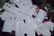 Cartas al viento: Vecinos de Villa Elisa denuncian boletas descartadas