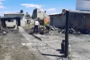 3 incendios dejaron sin nada a 5 familias de Arturo Seguí y City Bell
