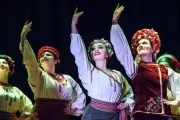 En La Repu: Con más de 50 artistas llega "Amigos de la Danza" a Gonnet