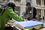 ¿Cómo acceder y dónde tramitar una escrituración gratuita en La Plata?