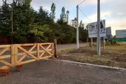 El Rincón y City Bell: 2 barrios enfrentados por un paso peatonal