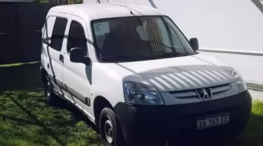 Otra vez sopa en City Bell: Alerta por nuevo robo de camioneta