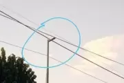 Más rápidos que la luz: Vecinos denuncian robos de focos LED en City Bell