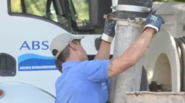 7 días sin agua en barrio de City Bell: "ABSA no nos da respuesta"
