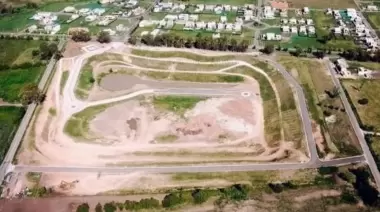 Faltan luces y sobran los robos en zona de pleno auge en Joaquín Gorina