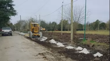 Hubo acuerdo en City Bell: Se completará la polémica calle del medio asfaltado