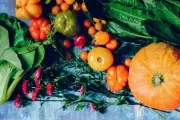 A minutos de City Bell: 驴D贸nde conseguir verduras frescas de estaci贸n a precios populares?