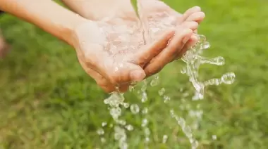 ¿Tenés una bomba de agua? Consejos y peligros del descenso de las napas