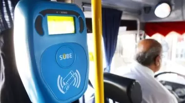 Entre City Bell y Villa Elisa un barrio junta firmas por un micro que lo conecte con La Plata