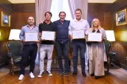 City Bell y Villa Elisa siguen de fiesta: Los vecinos campeones del mundo declarados Ciudadanos Ilustres