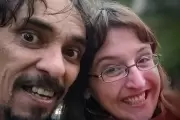 Genitales desmembrados y cuchillos en los ojos: Más detalles sobre el crimen que culminó en una fuga hacia Gonnet