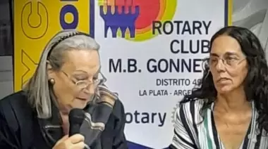 Rotary Club Gonnet: Mujeres Patriotas, estudiantes de intercambio y colaboración a hogar de niños