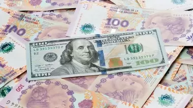 🚔 Llegó a su casa en Villa Elisa y se encontró a los ladrones en la puerta