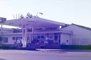 📸 Fotos históricas de City Bell: La esquina de Cantilo y Belgrano hace más de 25 años