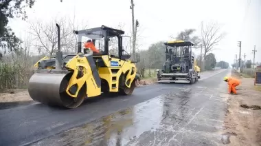 👷 Más asfalto en City Bell: ¿En qué barrio está trabajando la Municipalidad de La Plata?