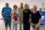 🤖 Rotary Club Gonnet: Botellas de amor, charlas y cursos sobre nuevas tecnologías